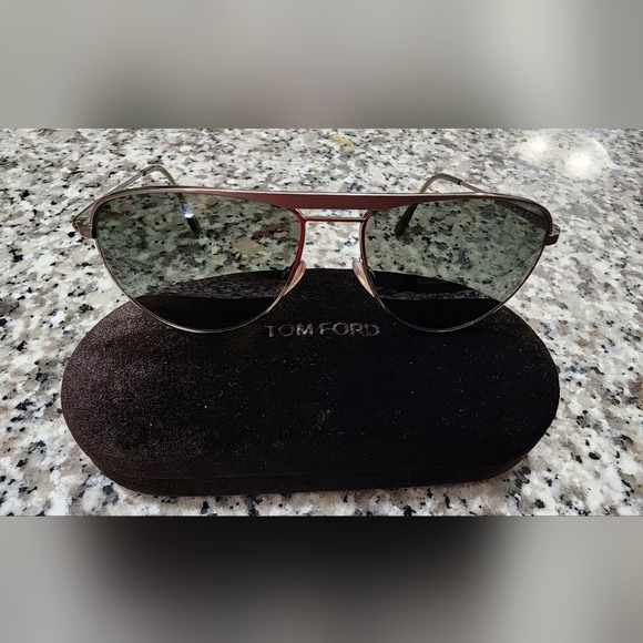 Tom Ford Sunglasses - Picture 2 of 7